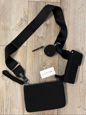 Athleta Revive Modular Black Crossbody Strap Bag with Coin Pouch NWT